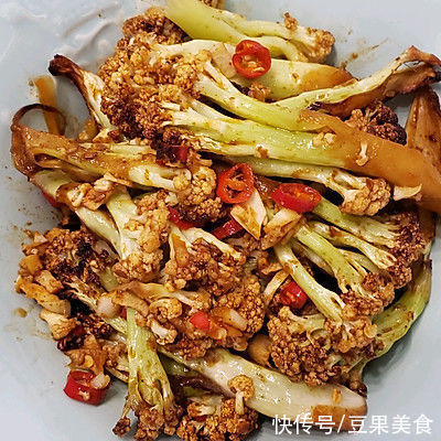 做法简单零失败的健康美味空气炸菜花