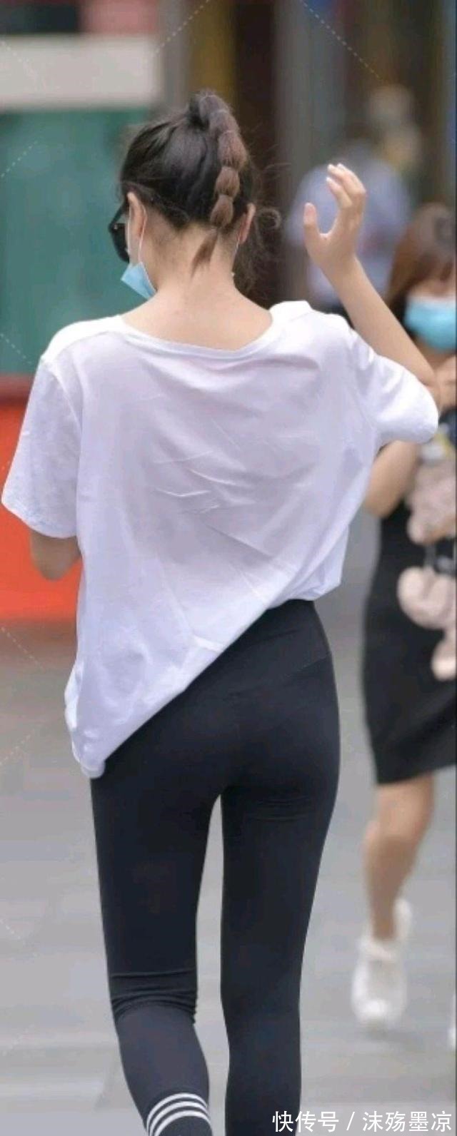 打底裤 高颜值打底裤让你美成仙,选对裙型的女生,时髦个性!