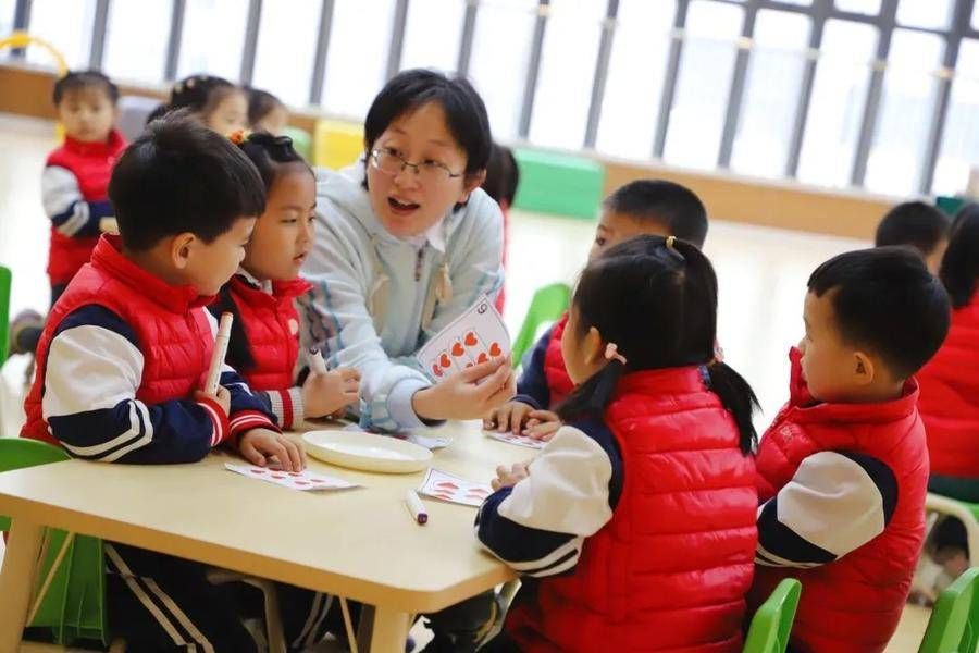 济南市|济南市七里山幼儿园连线临夏三幼开展教学交流活动