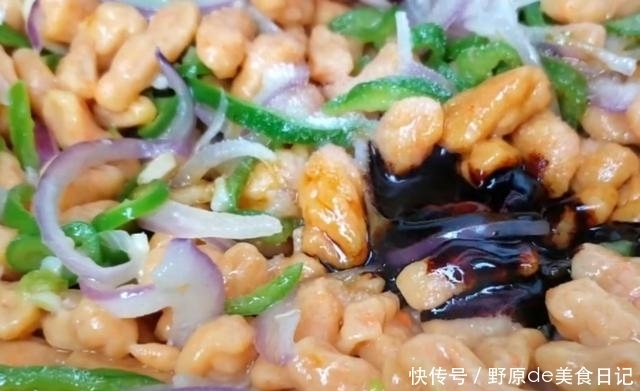 胡萝卜要多吃，教你新做法，加4个鸡蛋，营养美味，比吃肉还要香