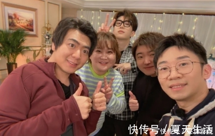 坐月子|“月子期”复工！吉娜身材仍完美，网友：媳妇坐月子，老公胖成球