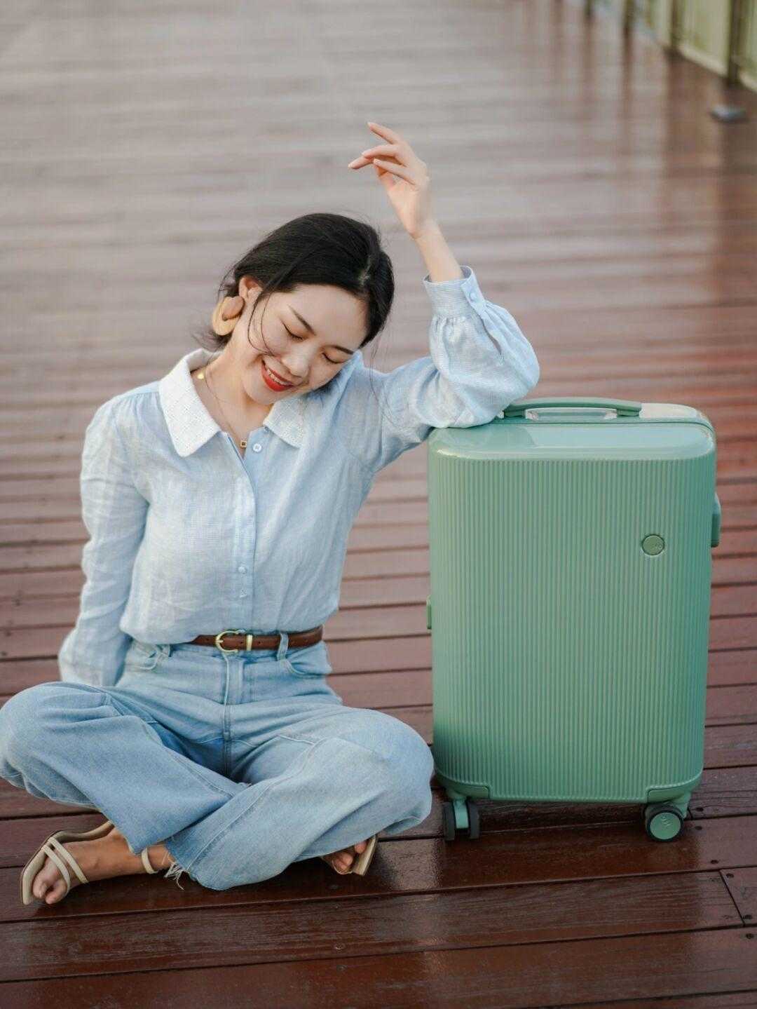 紧身裤|秋季穿衣如何简单高级?几套通勤分享送给你,穿出高级感