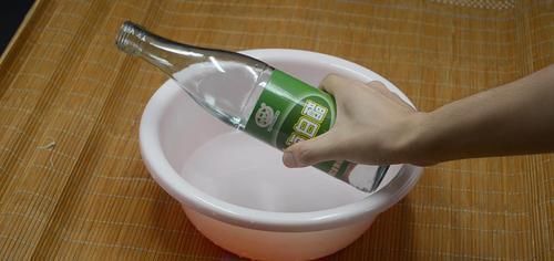 小苏打|不管凉席多脏多粘,只需喷一点它,凉席立马干净又清爽,都学学吧