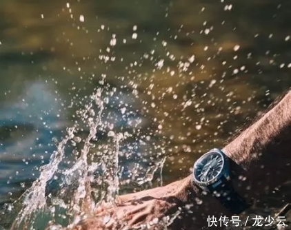 戴上机械手表,这些事情就别再做了!