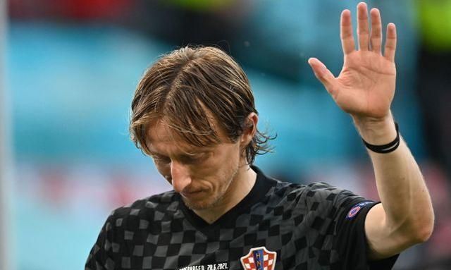 中場|德法葡表現(xiàn)很差勁，莫德里奇是啥級別中場？穆里尼奧在曼聯(lián)總被黑