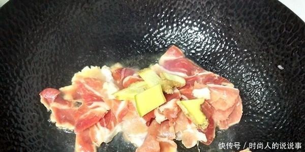 它是“天然青霉素”，隔三差五吃一顿，清肺止咳嗽，管用！