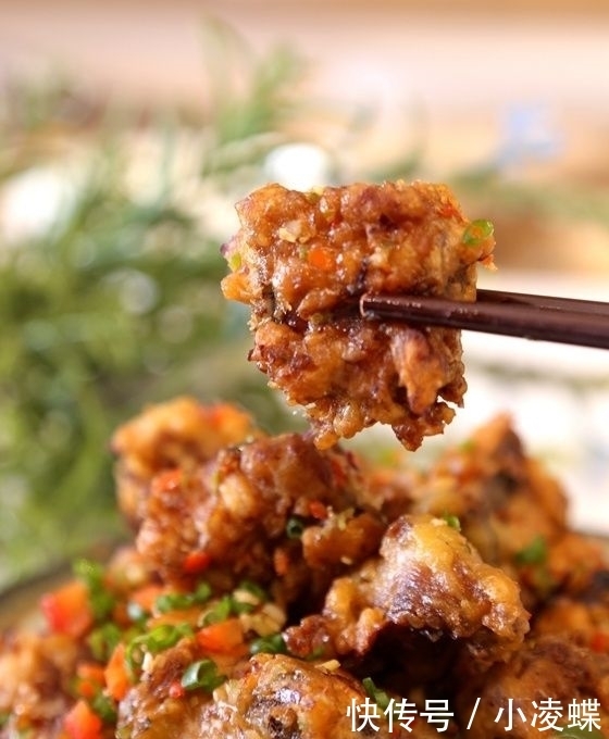 排骨|素菜吃腻了,来一道硬菜解解馋,比酥肉还香,真是好吃停不下来