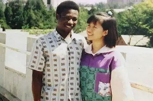 苏玛&24年前,不顾天下人反对,坚持嫁给黑人的清华才女,现状如何?