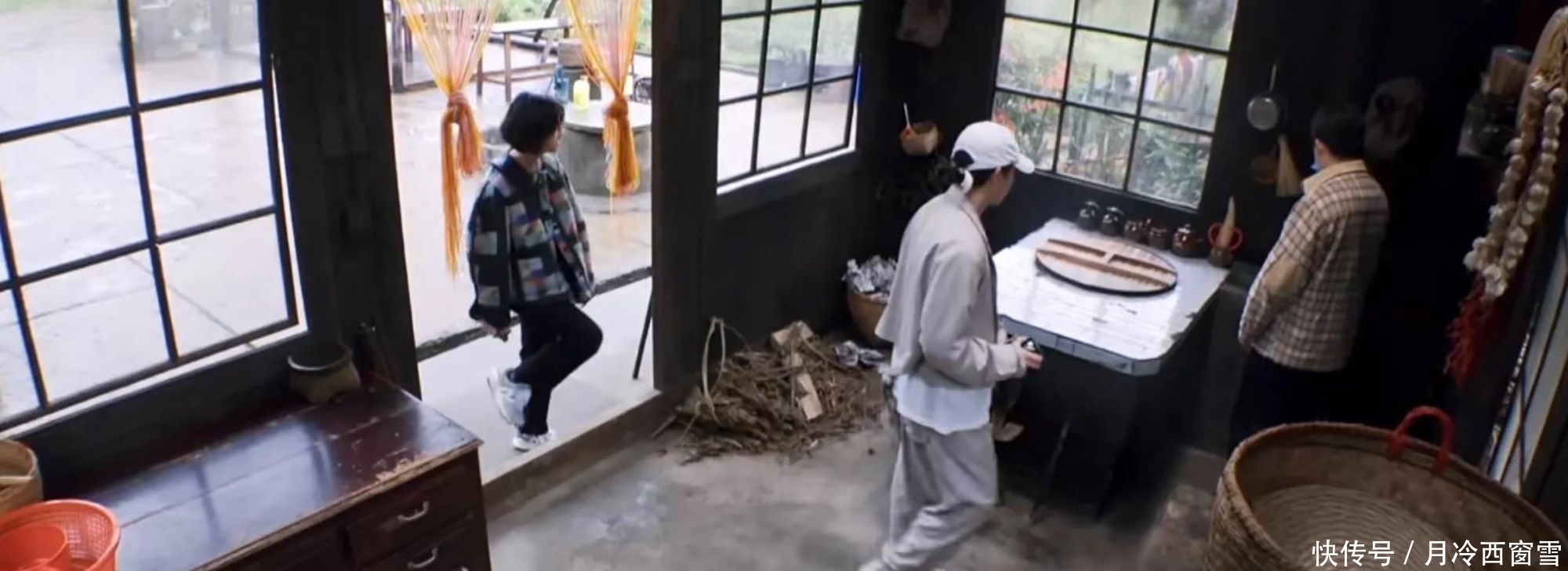 《向往的生活5》前四季豪华蘑菇屋,张艺兴新加入为啥这么寒酸?