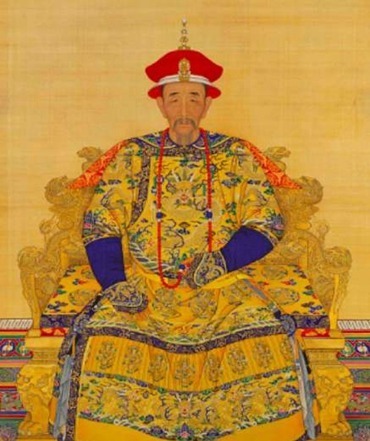 嘉庆|乾隆禅位给嘉庆后，在养心殿当了3年太上皇，这3年他都干了些啥