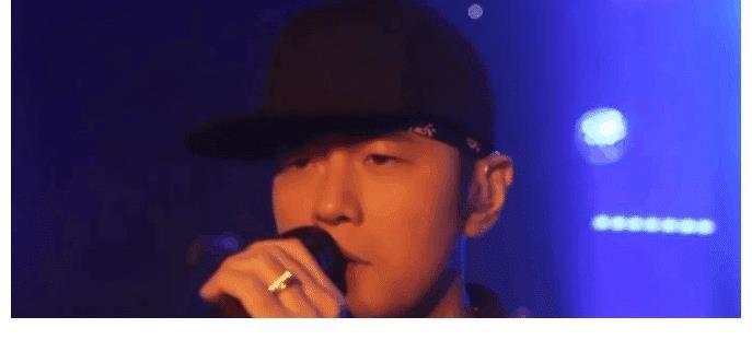 周杰伦|谢霆锋追818晚会气得质问周杰伦, 原因也是让大家笑翻
