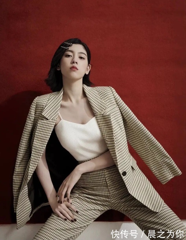 说好不哭|24岁日本健身模特，颜值与身材同时在线，钟情运动或是变美关键