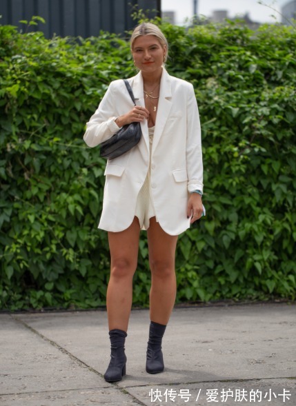 大长腿|风衣算什么?今秋的“西装”才是真厉害,洋气有范不说,还很显瘦