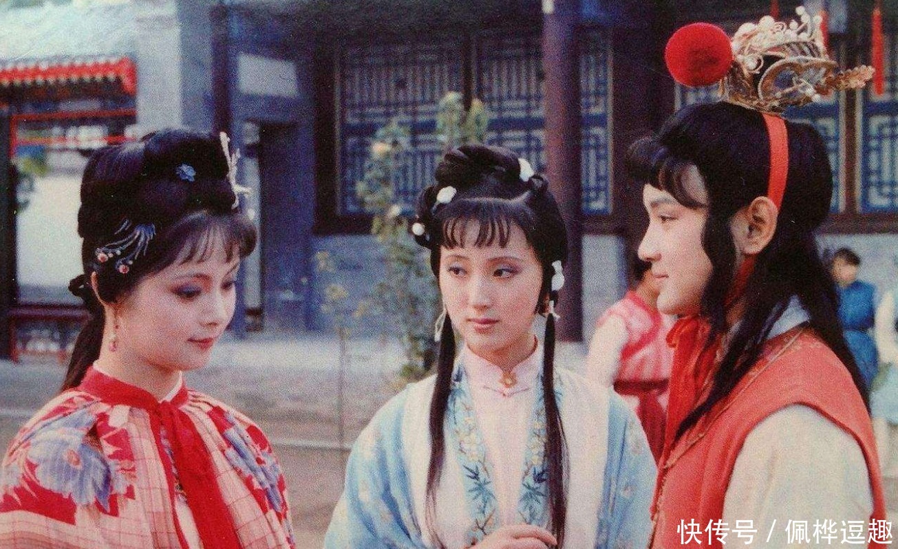  高鹗|张爱玲为何说：高鹗妄改红楼梦，狗尾续貂，死有余辜？