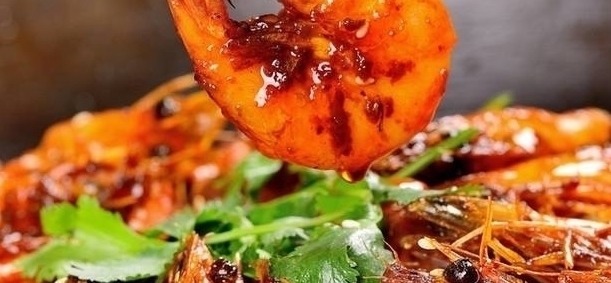 油焖大虾|隔三差五就做给孩子吃的菜,补足钙质长得高,身体强壮少生病