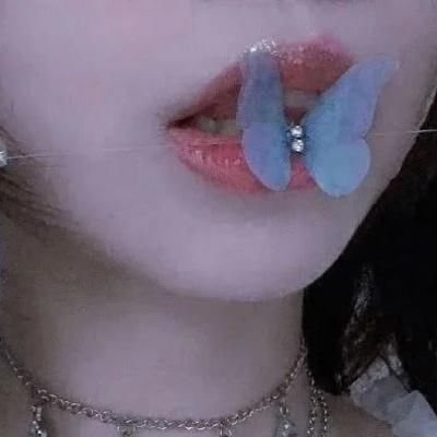 嘴唇|女生有这3大“坏习惯”,会让你的嘴唇越变越“丑”,中一条也不行