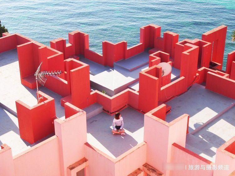 中年|全球最美的童话世界排名!色彩亮丽如梦如幻,第一位于泰国