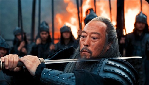 高明|皇帝送棉衣过冬，为何司马懿宁让士兵冻死也不发？11年后才知高明