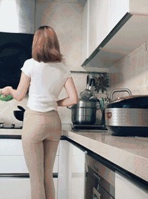 |搞笑GIF趣图大家来看看我家的猫,这颜值是什么级别的!