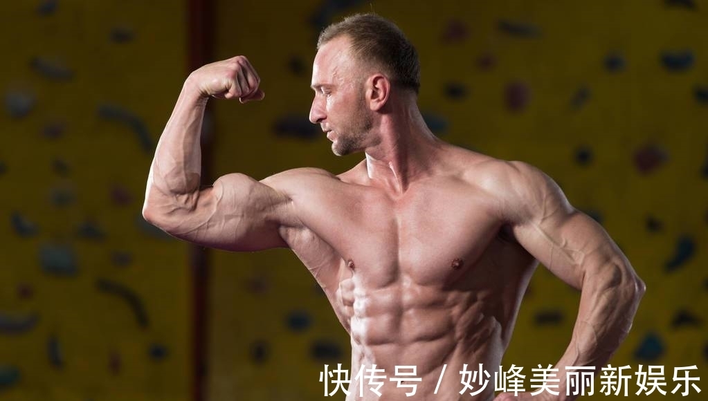 动作|6块腹肌怎么练?先减脂再虐腹!6个动作,帮你雕刻腹肌线条