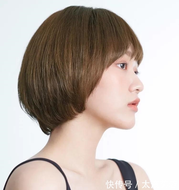 卷发 近年大热的发型要怎么剪?这些人气短发能给你灵感!