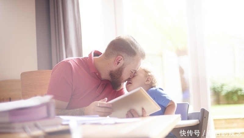 抱怨|层次高的父母,一般不在孩子面前说3句话,看看你中招了吗?