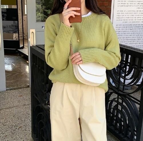 今年的小风，和毛衣针织衫更配！做一个温柔如水的女人