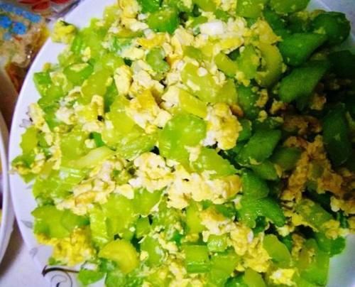 鲜果味|女人想要保持年轻,多3种食物,清热祛暑,美容养颜,早知早好