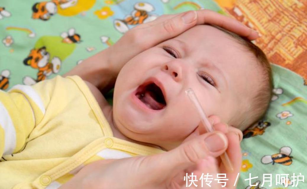 厌奶期|宝宝出现“3个情况”,可能是“厌奶期”到了,宝妈要正确护理