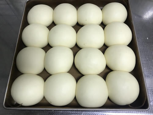 最近超火的面包做法,只需一次发酵,面包蓬松暄软,放3天也不硬