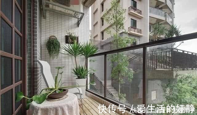 找到你|打开是阳台,关上就是一面墙,外国小区整栋楼装隐形阳台太漂亮了!