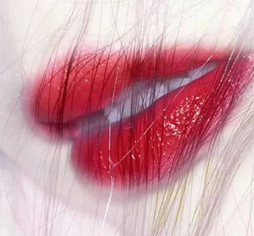 香肠|学生党想要“樱桃小嘴”一定戒掉3个习惯，不然迟早变香肠嘴