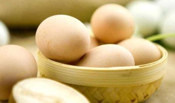 鸡蛋|这“4种鸡蛋”不能买,买了也要扔,别当作耳旁风,早知早受益