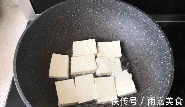 香煎豆腐|营养开胃的香煎豆腐,香酥里嫩还可以当小食,做法超简单