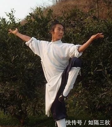 站桩|“紧”是武术真正的法宝,看似简单,却具有神奇的作用