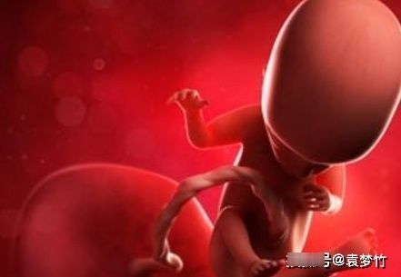 脐带绕颈|胎儿出现脐带绕颈,可能和3件事有有关系,中了的宝妈尽量改改