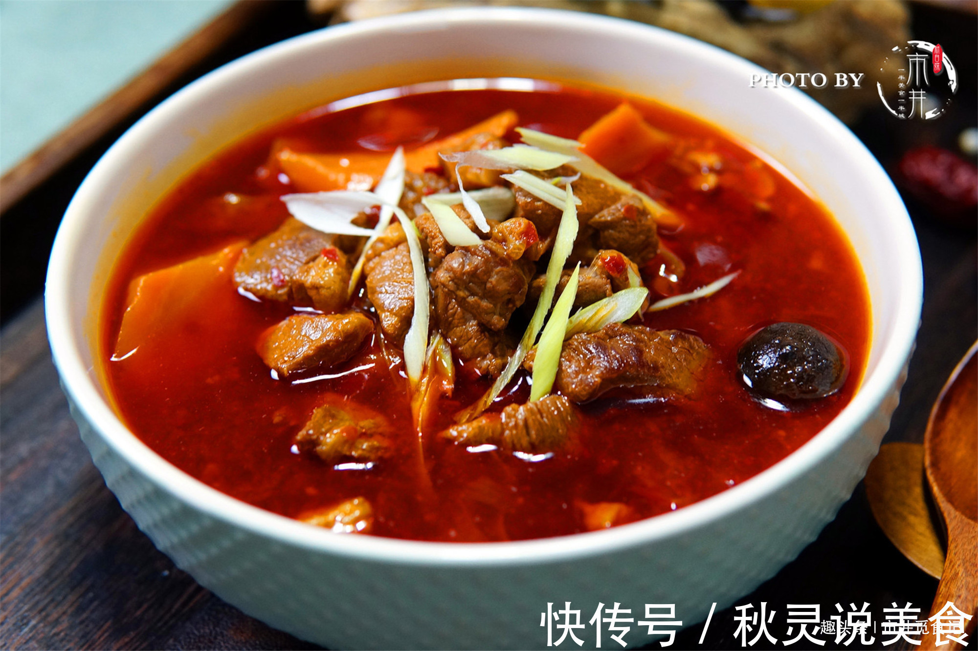 推荐8种羊肉做法，适合家庭烹饪，简单易做，入冬后羊肉要多吃