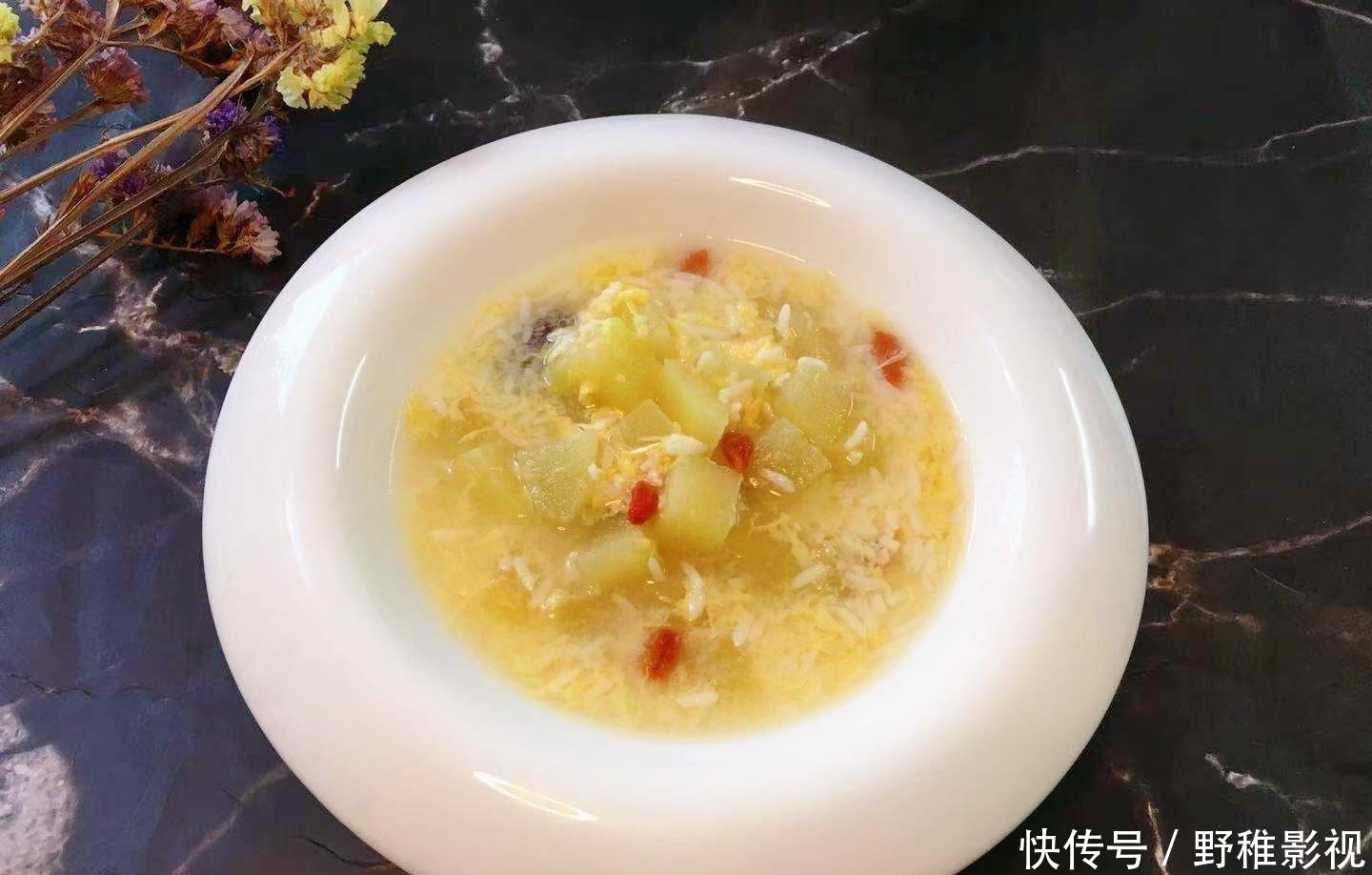 “四九”将至,要多给家人喝这汤,驱寒暖身助消化,手脚不再冰冷