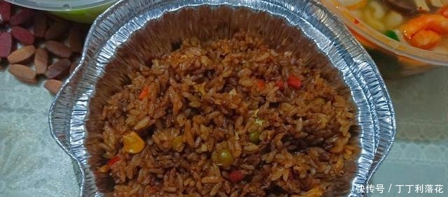  性价比比较高的一家煲仔饭，不想做饭的时候经常光顾
