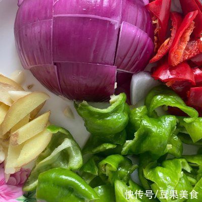 柠檬|做堂堂正正的人吃地地道道的黑椒牛肉