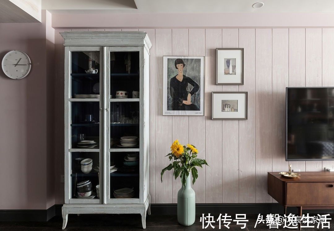 女主人|走进她家，就被复古优雅的氛围吸引，果然有质感的空间住着更舒适