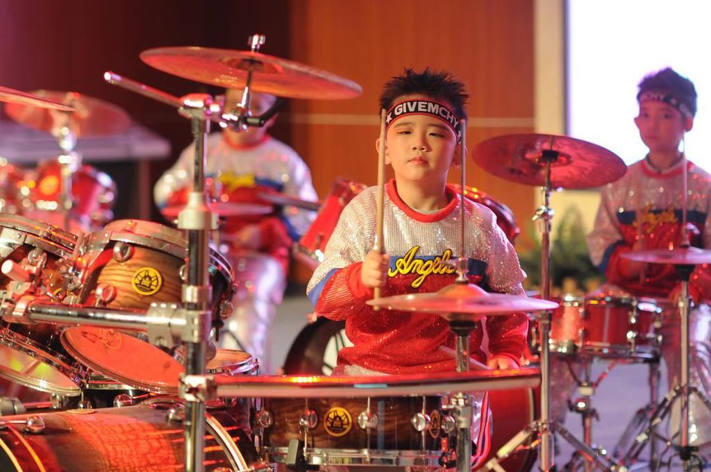  节目|架子鼓、拉丁舞、京剧全来了！力学小学雪花音乐节嗨翻全场