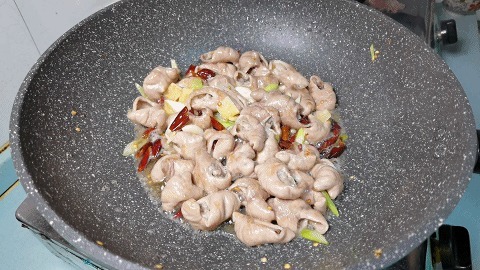 肥肠这样做,那叫一个香!