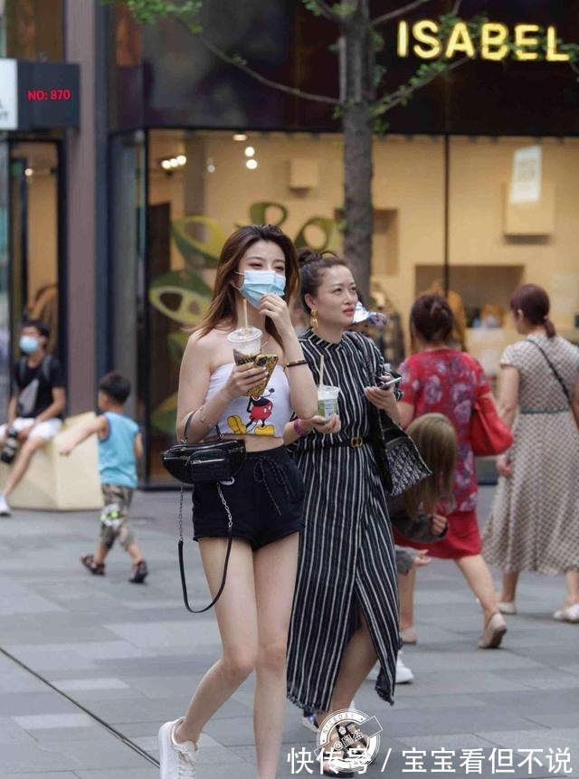 穿搭 美丽十足的打底裤穿搭端庄有气质,带来性感的魅力,甜美可爱!