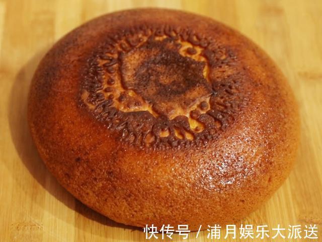 蛋糕最简单的做法,不用烤箱不用打蛋器,利用2个小妙招轻松解决