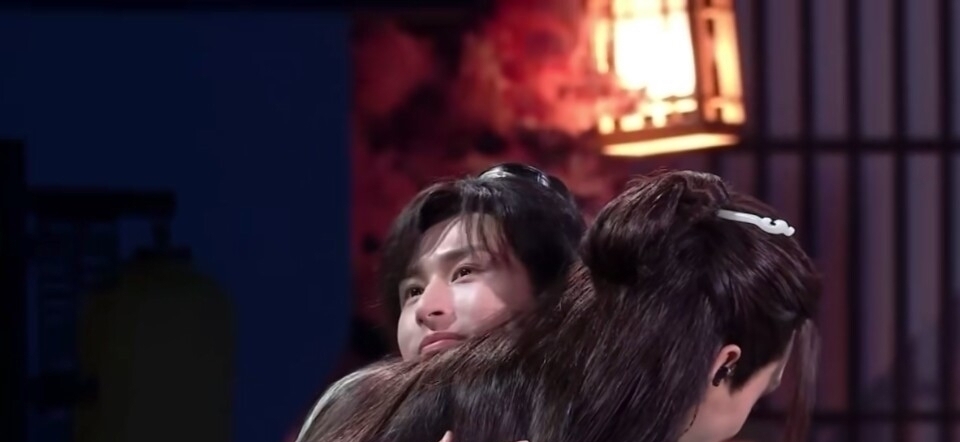 cp粉|龚俊张哲瀚成为cp天花板,给cp粉体面的告别,两人泪洒演唱会现场