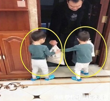 小家伙|家有双胞胎孙子,爷爷每次进家门,等待他的都是“总统”待遇