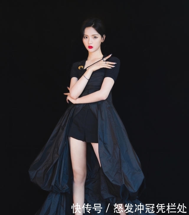 杨超越|杨洋被曝参加《元气满满的哥哥2》,杨超越将加盟