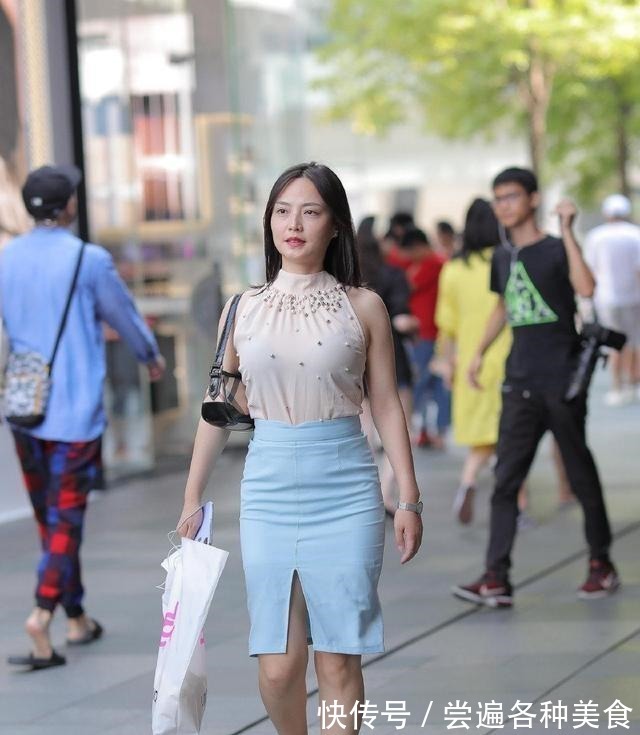 穿搭 年轻自信的包臀裙穿搭随心又时髦，穿出别样的优雅魅力，气质不凡！