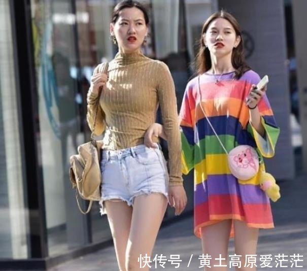 身材高挑|环肥燕瘦的美女，黑色背心配黑白格子裤，青春活力气质！
